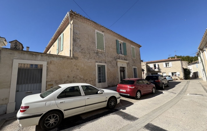 Maison de village REDESSAN (30129)  130 m2 365 000 € 