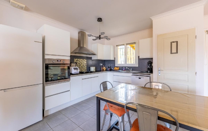 Maison QUISSAC (30260)  80 m2 272 000 € 