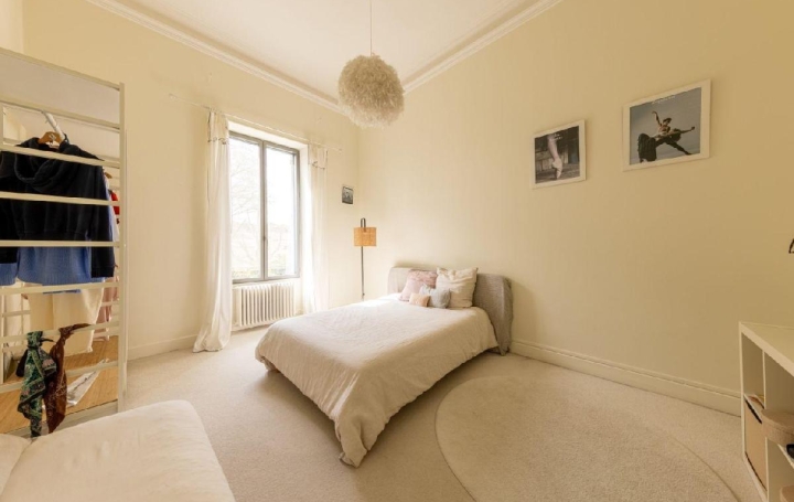 Maison AIGUES-VIVES (30670)  233 m2 795 000 € 