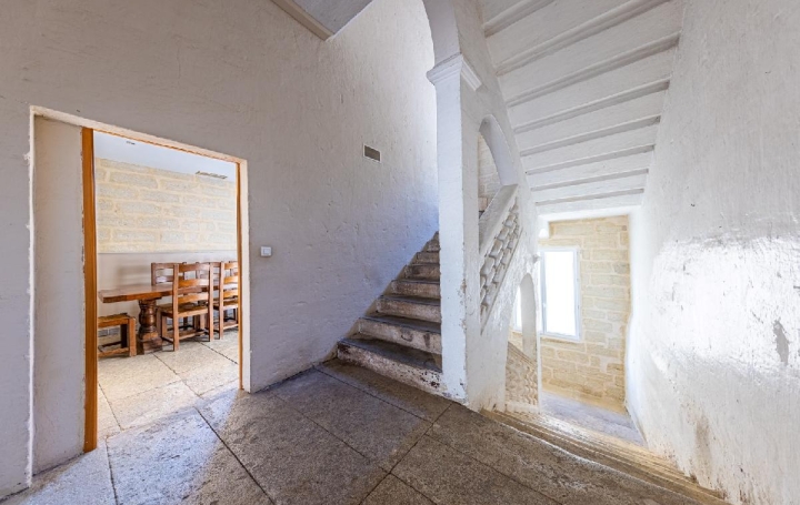 Maison AUBAIS (30250)  154 m2 269 000 € 