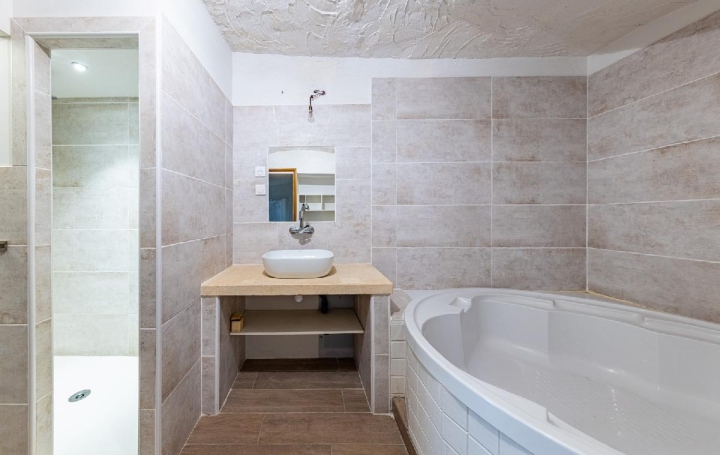 Maison AUBAIS (30250)  154 m2 269 000 € 