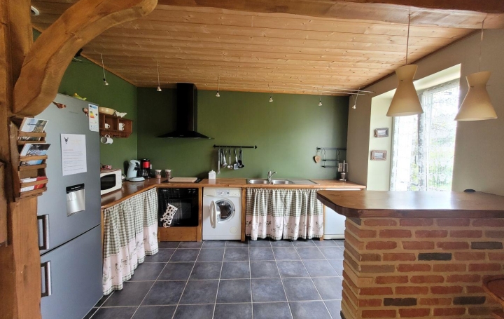 3 Pièces PRADELLES (43420)  95 m2 600 € 