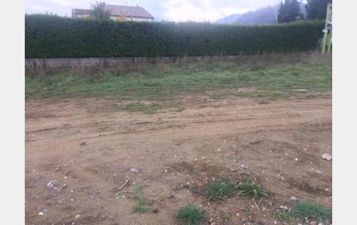 Réseau Immo-diffusion : Terrain  SAINT-GEORGES-LES-BAINS   99 000 € 