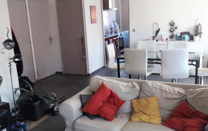 Réseau Immo-diffusion : Appartement P3  SAINT-ETIENNE  60 m2 89 000 € 