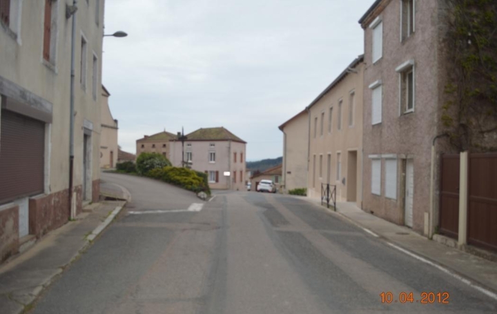 Réseau Immo-diffusion : Maison  SAINT-BONNET-DES-QUARTS  50 m2 16 900 € 