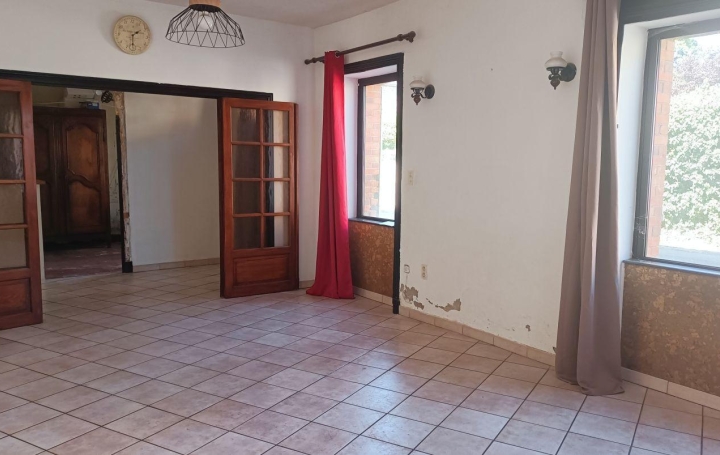 Maison SAIL-LES-BAINS (42310)  210 m2 129 000 € 