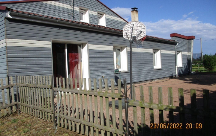 Réseau Immo-diffusion : Maison  SAINT-JODARD  200 m2 399 000 € 