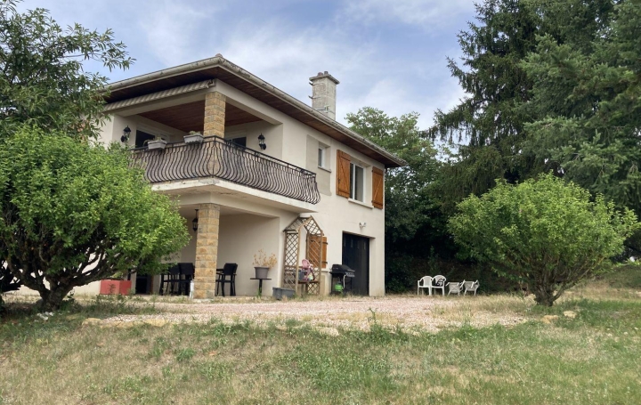 Réseau Immo-diffusion : Maison  POUILLY-SOUS-CHARLIEU  120 m2 239 900 € 