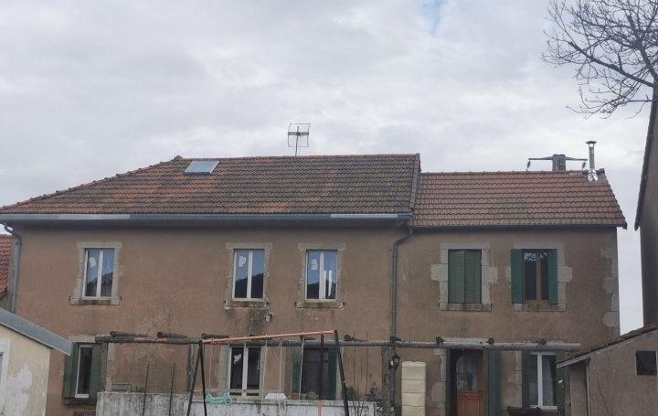 Maison ARFEUILLES (03120)  120 m2 145 000 € 