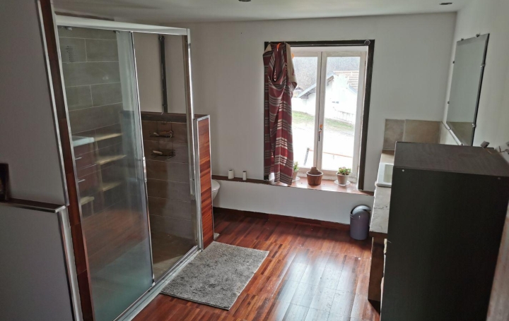 Maison ARFEUILLES (03120)  120 m2 145 000 € 