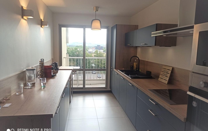 4 Pièces SAINT-ETIENNE (42000)  92 m2 189 000 € 