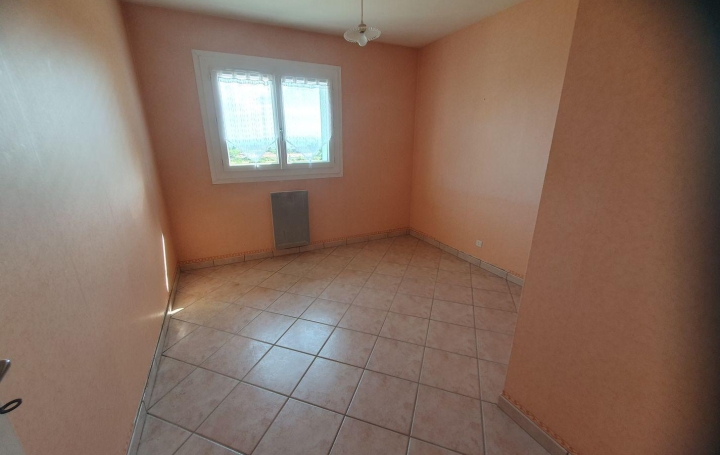 Maison VILLEREST (42300)  84 m2 199 000 € 