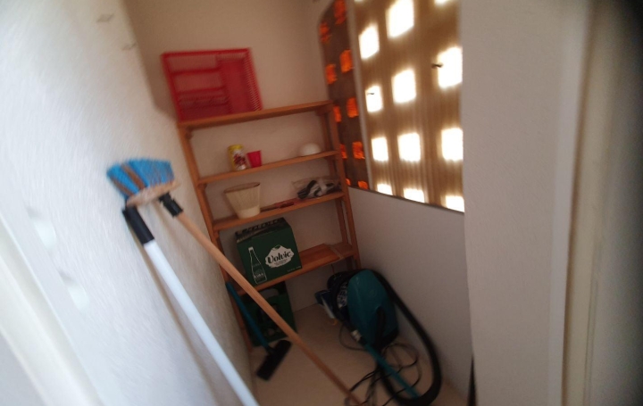 4 Pièces ROANNE (42300)  72 m2 77 000 € 