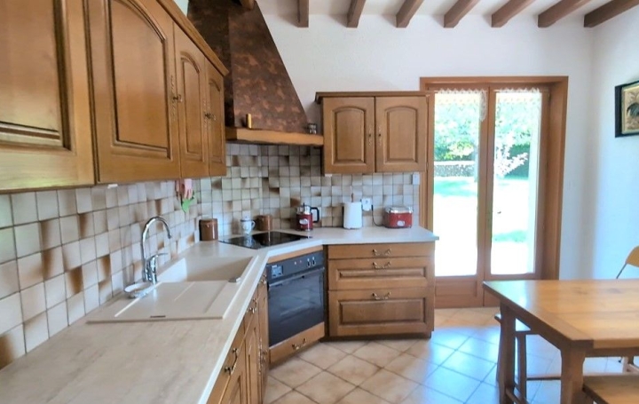 Maison SAINT-ALBAN-LES-EAUX (42370)  119 m2 279 000 € 