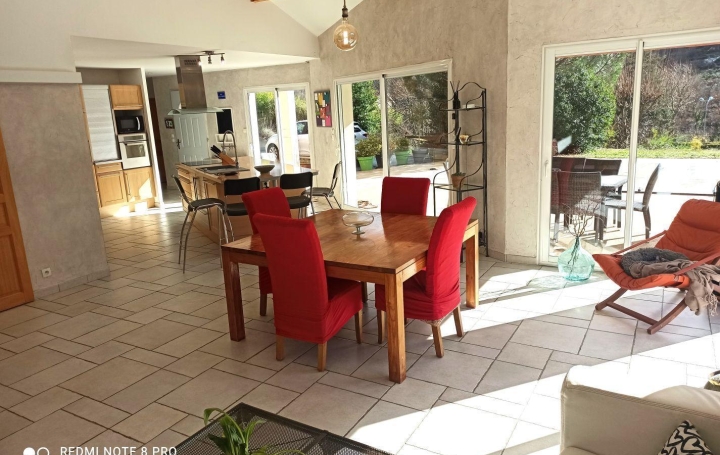 Villa LA TOUR-EN-JAREZ (42580)  155 m2 426 000 € 