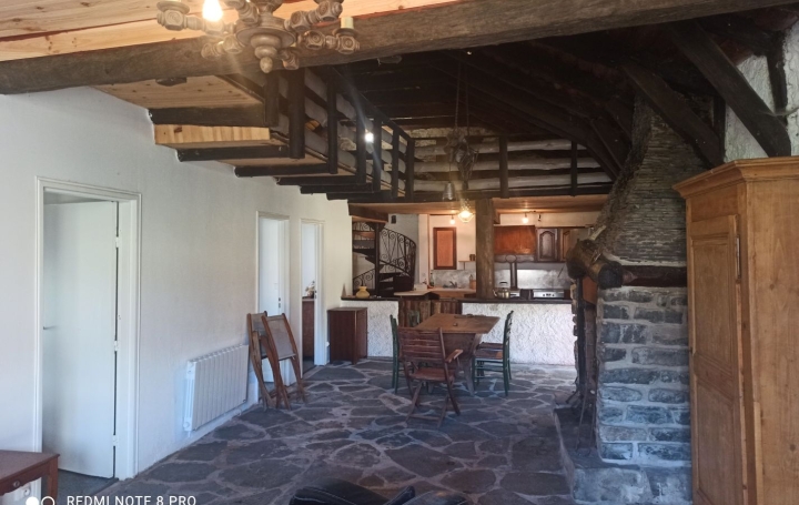 Maison ARAULES (43200)  106 m2 129 000 € 
