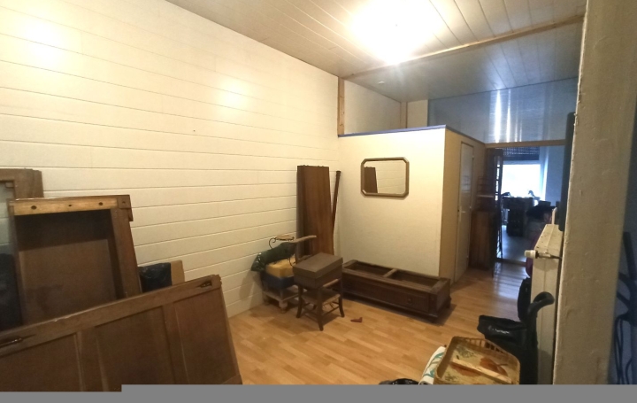 Immeuble SAINT-ETIENNE (42100)  200 m2 299 000 € 