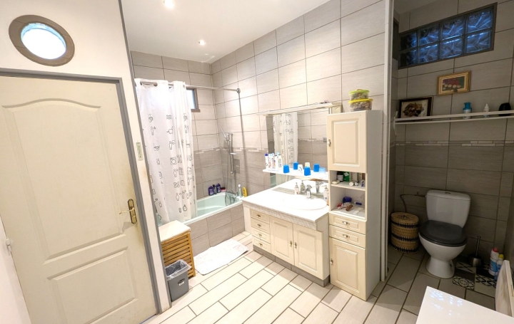 Maison LA PACAUDIERE (42310)  127 m2 132 500 € 