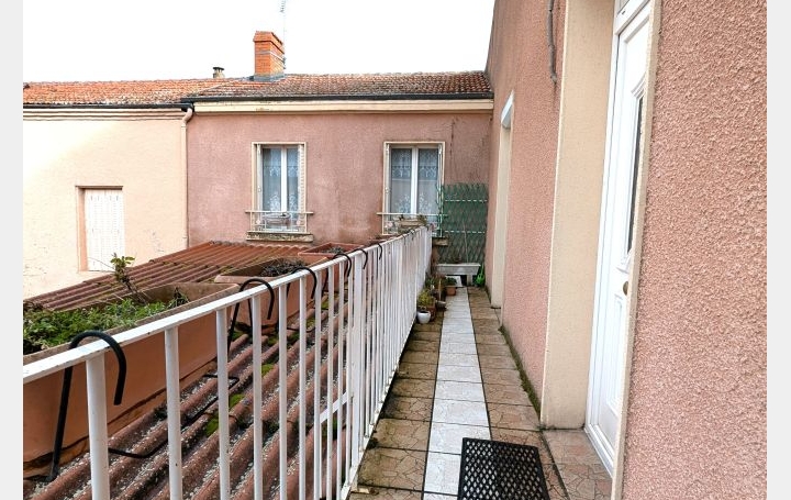 Maison LA PACAUDIERE (42310)  127 m2 132 500 € 