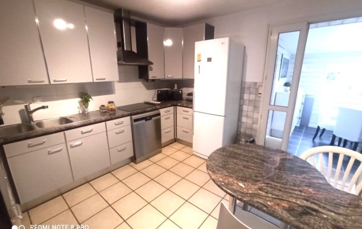 Maison SAINT-CYPRIEN (42160)  109 m2 245 000 € 