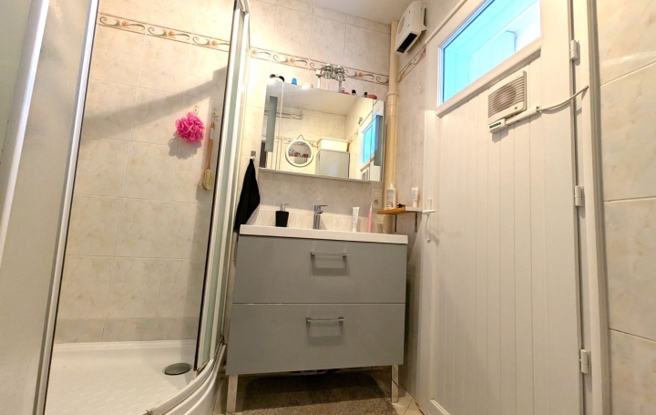 3 Pièces ROANNE (42300)  69 m2 107 000 € 