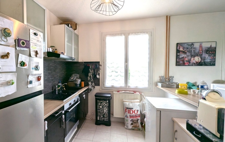 4 Pièces ROANNE (42300)  63 m2 68 000 € 