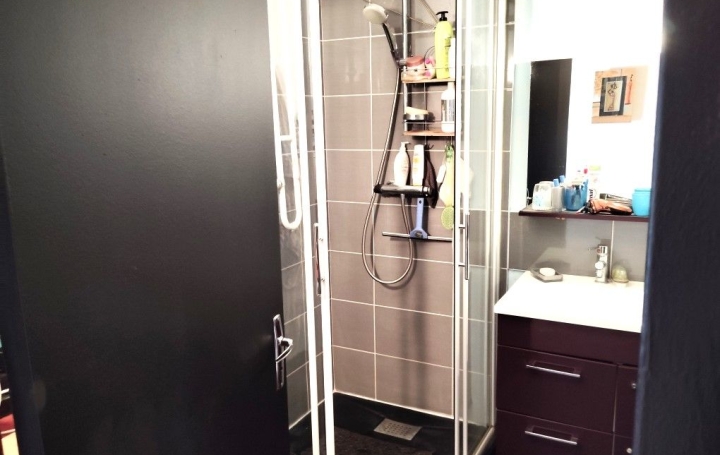 3 Pièces SAINT-ETIENNE (42000)  69 m2 129 000 € 