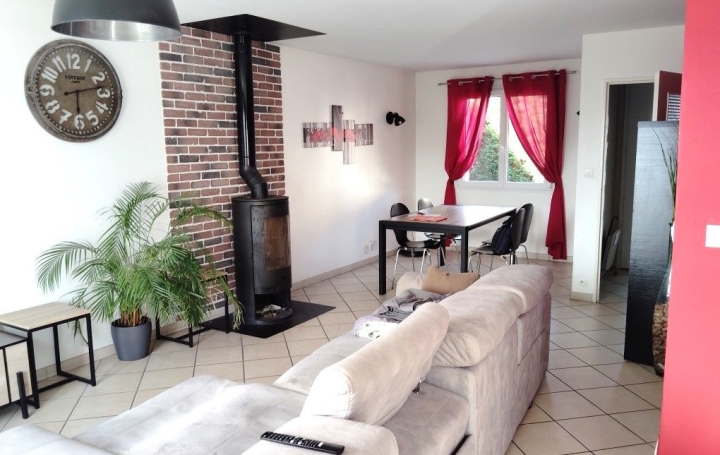 Maison SAINT-ETIENNE (42230)  156 m2 289 000 € 