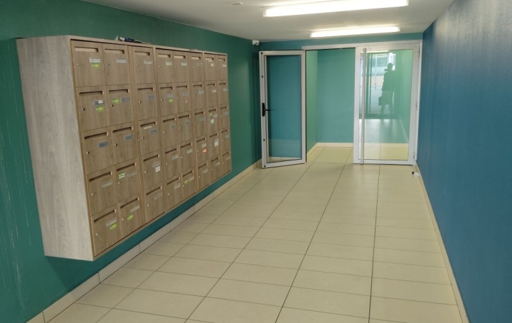 4 Pièces SAINT-ETIENNE (42000)  72 m2 179 000 € 