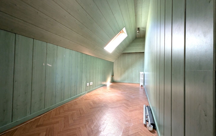 Maison LE DONJON (03130)  106 m2 173 000 € 