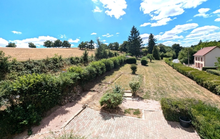 Maison LE DONJON (03130)  106 m2 173 000 € 