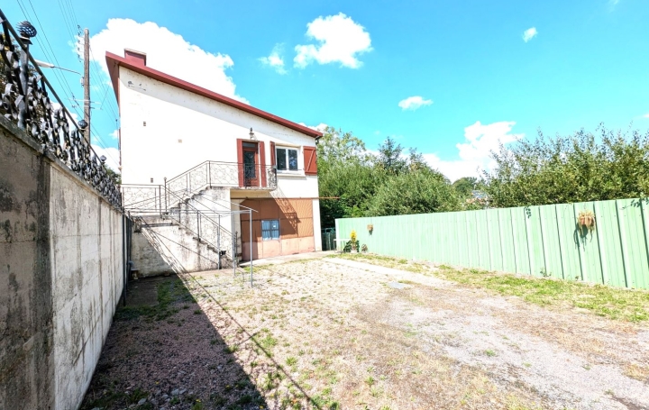 Maison LE DONJON (03130)  80 m2 49 000 € 