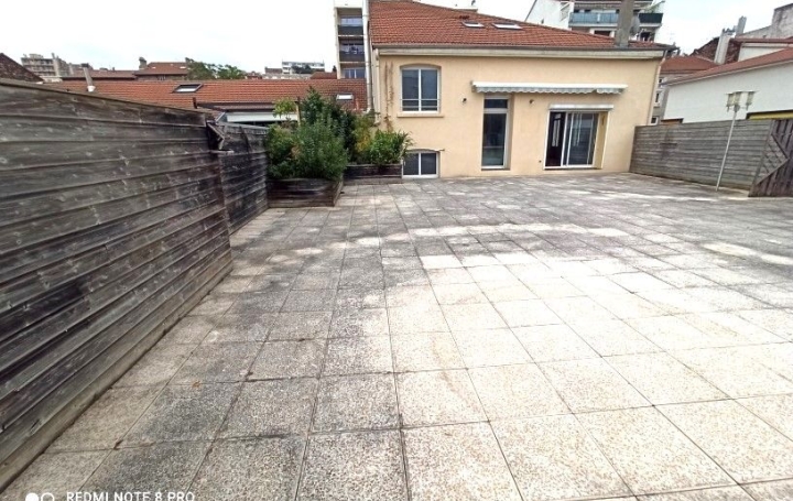 6 Pièces SAINT-ETIENNE (42100)  172 m2 390 000 € 