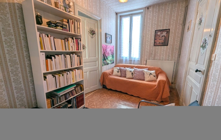 Maison ROANNE (42300)  113 m2 145 000 € 