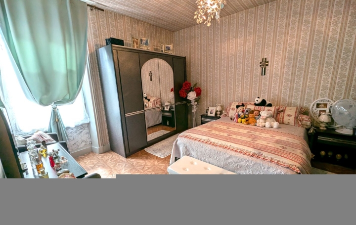 Maison ROANNE (42300)  113 m2 145 000 € 