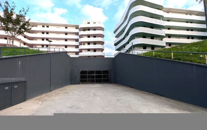 3 Pièces ROANNE (42300)  61 m2 175 000 € 