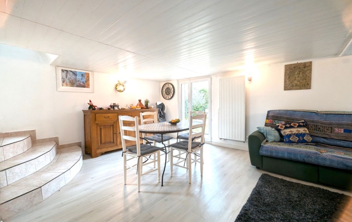 Maison MEYZIEU (69330)  132 m2 404 000 € 