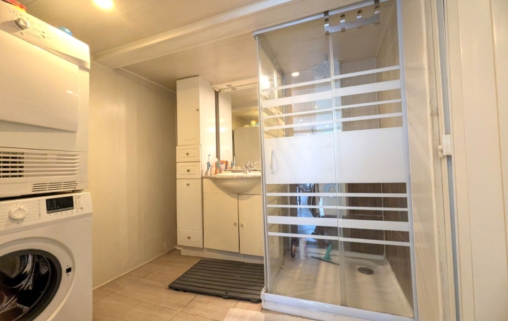 Maison MEYZIEU (69330)  132 m2 404 000 € 