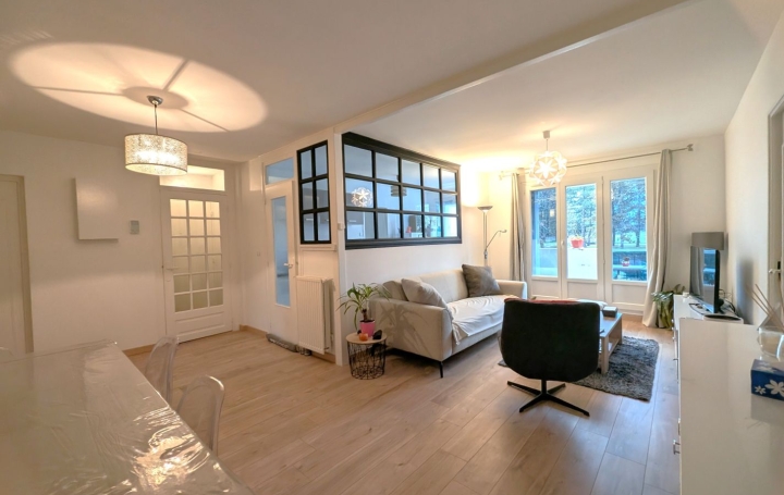 4 Pièces RIORGES (42153)  89 m2 139 000 € 