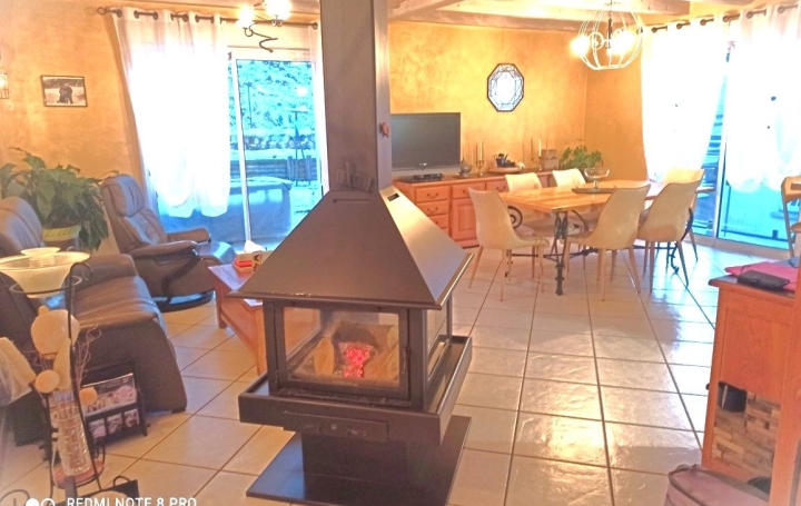 Maison VALS-PRES-LE-PUY (43750)  106 m2 279 000 € 