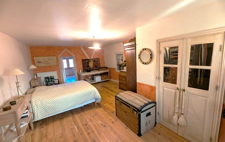 6 Pièces VILLEREST (42300)  175 m2 199 000 € 