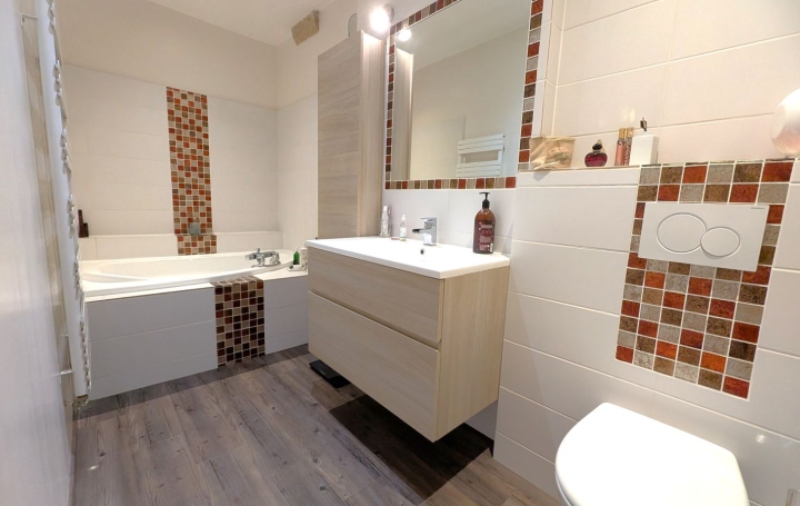 6 Pièces VILLEREST (42300)  175 m2 199 000 € 