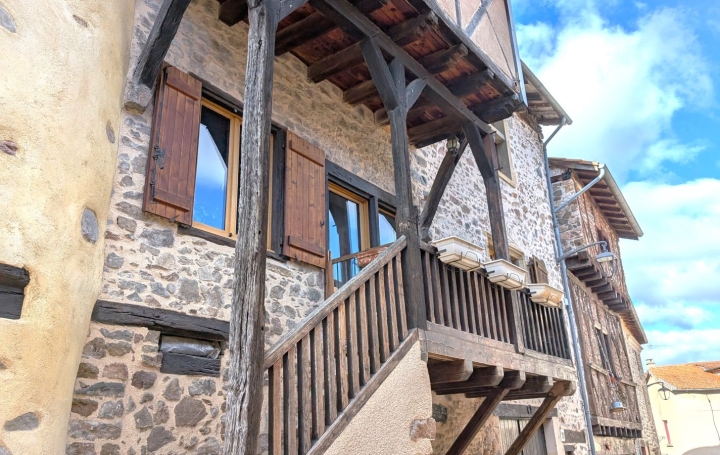 6 Pièces VILLEREST (42300)  175 m2 199 000 € 