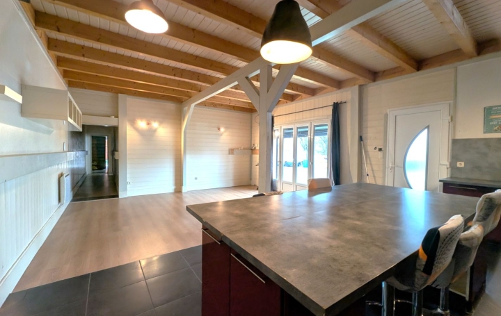 Maison ROANNE (42300)  115 m2 129 000 € 