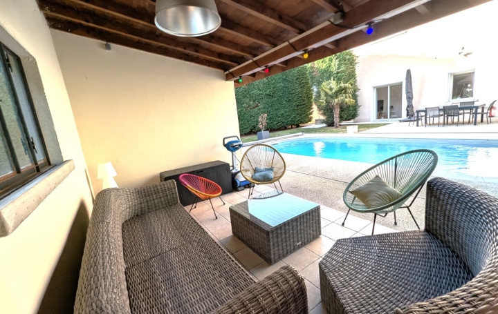 Maison RIORGES (42153)  200 m2 459 000 € 