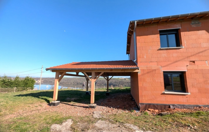 Maison VILLEREST (42300)  150 m2 259 000 € 