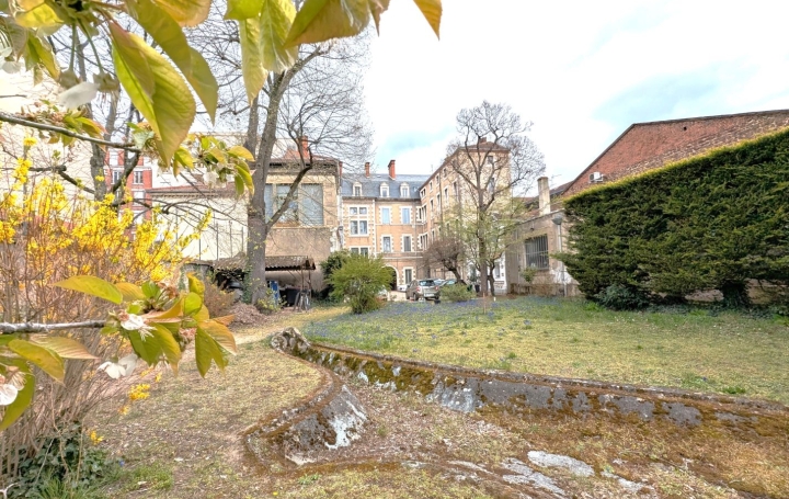 4 Pièces ROANNE (42300)  106 m2 199 000 € 