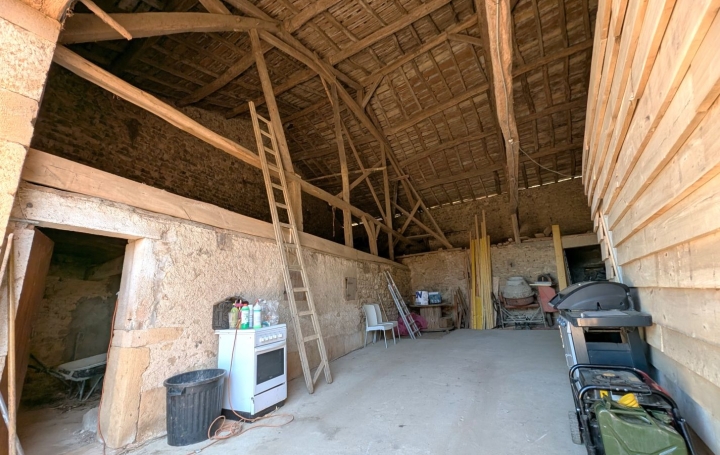 Maison MAILLY (71340)  113 m2 290 000 € 