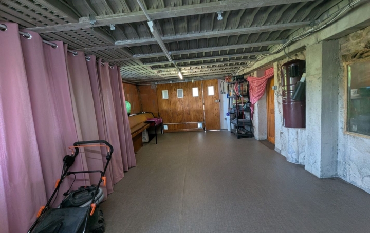Maison FOURNEAUX (42470)  130 m2 285 000 € 