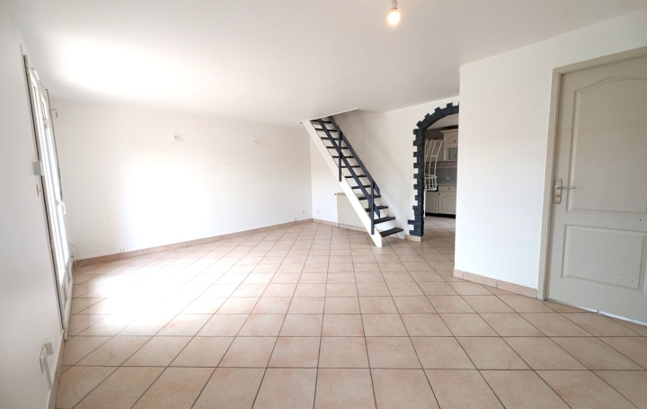Maison ROANNE (42300)  83 m2 158 000 € 